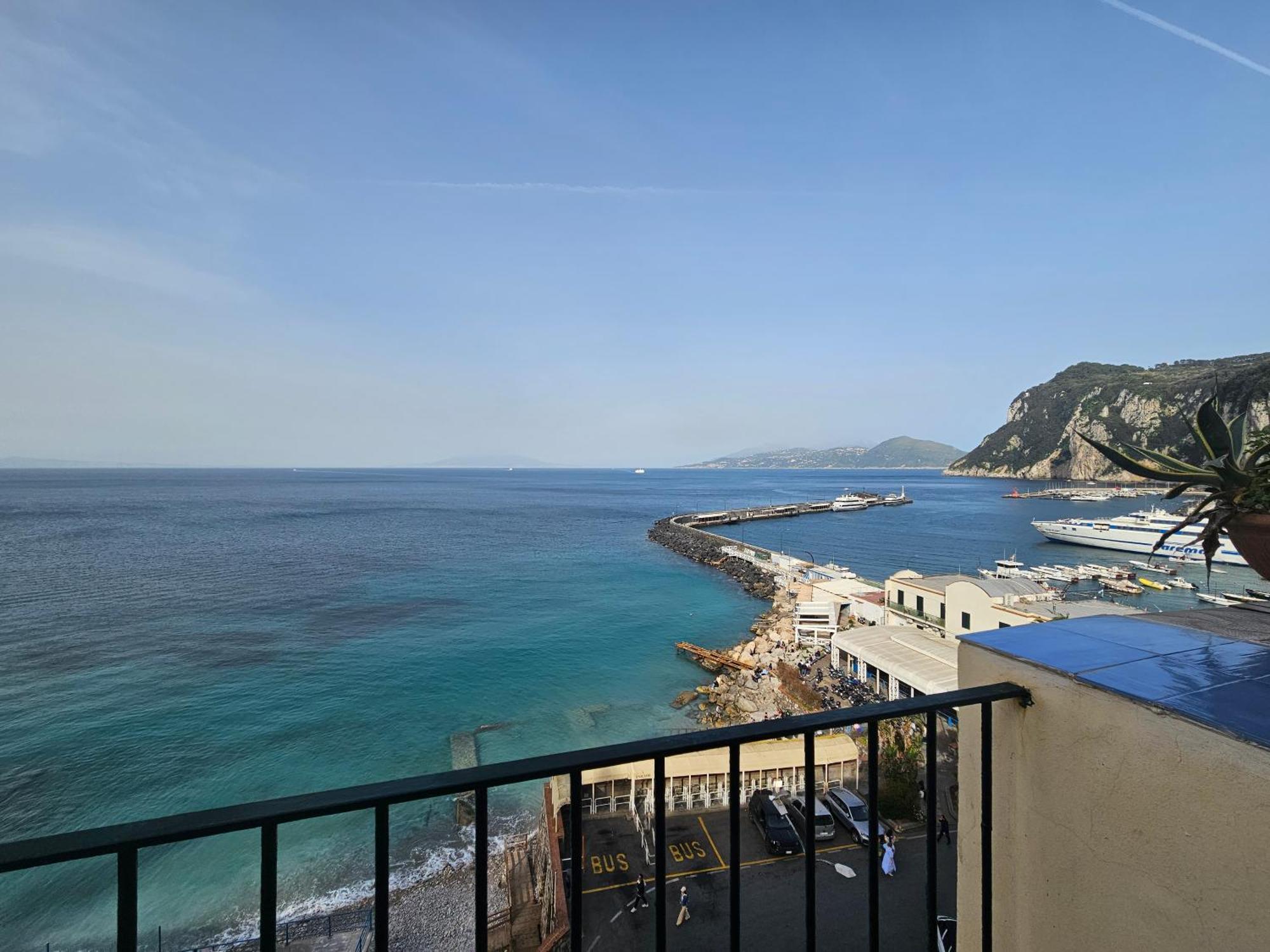 La Bomboniera Apartment Capri Luaran gambar
